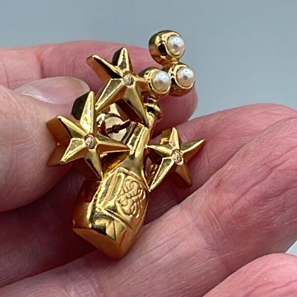 Vintage Avon Champagne bottle faux pearl bubbles tac pin. - Picture 7 of 8